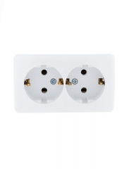 Розетка 1-м ОП Viola с заземл. с крышкой бел. LEZARD 751-0200-123 751-0200-123