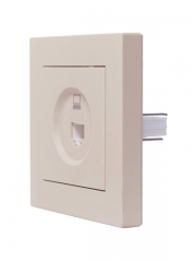 Розетка компьютерная 1-м СП Vesna механизм крем. LEZARD 742-0388-139 742-0388-139