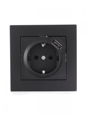 Розетка 1-м СП Vesna с заземл. с заряд. устройством USB механизм черн. бархат LEZARD 742-4288-181 742-4288-181
