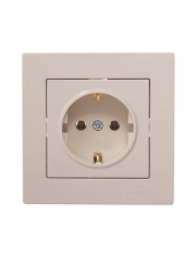 Розетка 1-м СП Vesna с заземл. ПБТ механизм крем. LEZARD 742-0388-122B 742-0388-122B