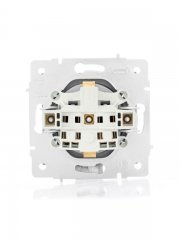 Розетка 1-м СП Vesna с заземл. с крышкой ПБТ механизм платина LEZARD 742-3588-123B 742-3588-123B