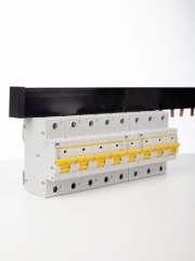 Шина соединительная PIN 3п 100А шаг 27мм (дл.1м) ИЭК YNS51-3-100 YNS51-3-100