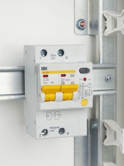 Выключатель автоматический дифференциального тока 2п C 25А 30мА тип A 4.5кА АД-12М KARAT IEK MAD12-2-025-C-030 MAD12-2-025-C-030