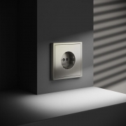 Розетка 1-м СП S70 16А с заземл. защ. шторки механизм шелк Voltum VLS040204 VLS040204