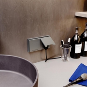 Розетка 1-м СП S70 16А с заземл. защ. шторки + крышка механизм сталь Voltum VLS040305 VLS040305