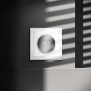 Терморегулятор электронный S70 с индикацией и датчиком для теплого пола механизм бел. глянцевый Voltum VLS070101 VLS070101