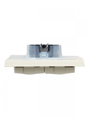 Розетка 2-м СП BRITE РСбш12-3-44-БрКр 16А в сборе IP44 с крышкой беж. IEK BR-R26-16-44-K10-F BR-R26-16-44-K10-F