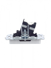 Розетка компьютерная СП RJ45 кат.5E BRITE РК10-БрА алюм. IEK BR-K10-1-K47 BR-K10-1-K47