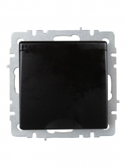 Розетка BRITE РСбш10-3-БрЧ 16А IP20 с заземл. защ. шторки с крышкой черн. IEK BR-R16-16-K02 BR-R16-16-K02