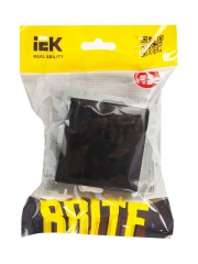 Розетка BRITE РСбш10-3-БрЧ 16А IP20 с заземл. защ. шторки с крышкой черн. IEK BR-R16-16-K02 BR-R16-16-K02