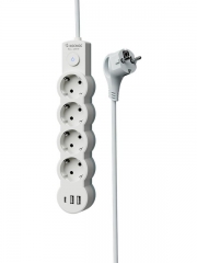 Удлинитель 3х1.5м с заземл. 10А IP20 USB 2500Вт 220В ПВС 3х1 с выкл. бел. КОСМОС YKsm1.5m4g-Z-VU10А-W YKsm1.5m4g-Z-VU10A-W