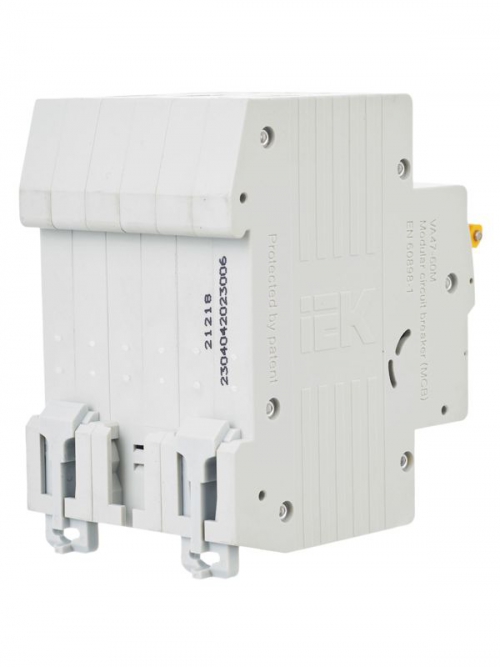 Выключатель автоматический модульный 3п C 6А 6кА ВА47-60M IEK MVA31-3-006-C MVA31-3-006-C