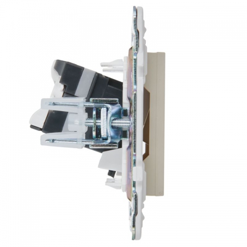 Розетка компьютерная RJ45 кат.5E SKANDY SK-K01B беж. IEK SK-K10-1-K10 SK-K10-1-K10