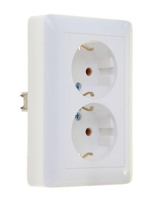 Розетка 2-м СП Хит 16А 250В с заземл. без защ. шторок бел. SE RS16-236-B RS16-236-B