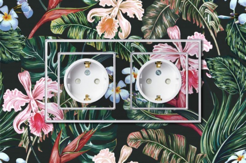 Розетка 1-м СП AtlasDesign Art 16А IP20 с заземл. защ. шторки механизм бел. SE ATN200145 ATN200145