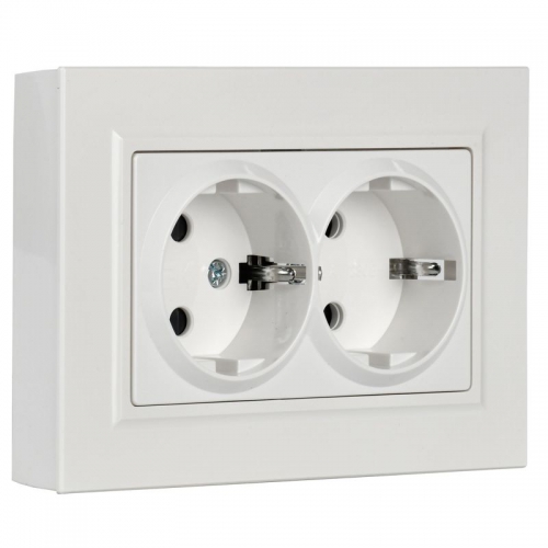 Розетка 2-м СП BRITE РСш12-3-БрБ 16А в сборе с заземл. защ. шторки бел. IEK BR-R24-16-K01-F BR-R24-16-K01-F