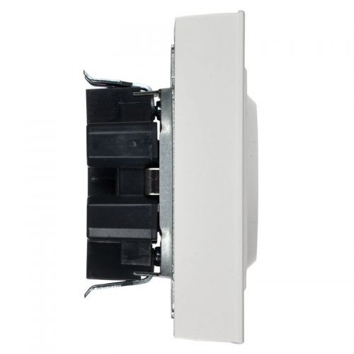 Розетка 2-м СП BRITE РСш12-3-БрБ 16А в сборе с заземл. защ. шторки бел. IEK BR-R24-16-K01-F BR-R24-16-K01-F