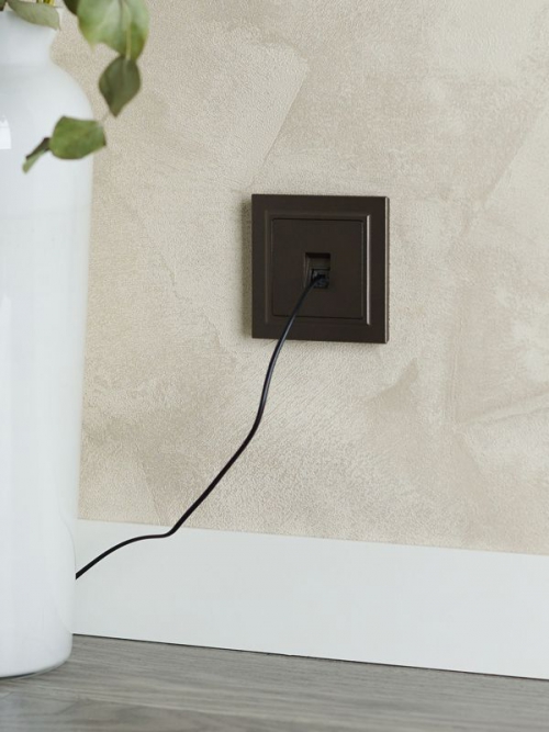 Розетка компьютерная СП RJ45 кат.5E BRITE РК10-БрТБ бронза IEK BR-K10-1-K45 BR-K10-1-K45