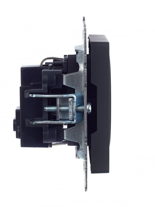 Розетка 1-м СП BRITE РС14-1-0-БрГ 16А с заземл. защ. шторки графит IEK BR-R14-16-K53 BR-R14-16-K53