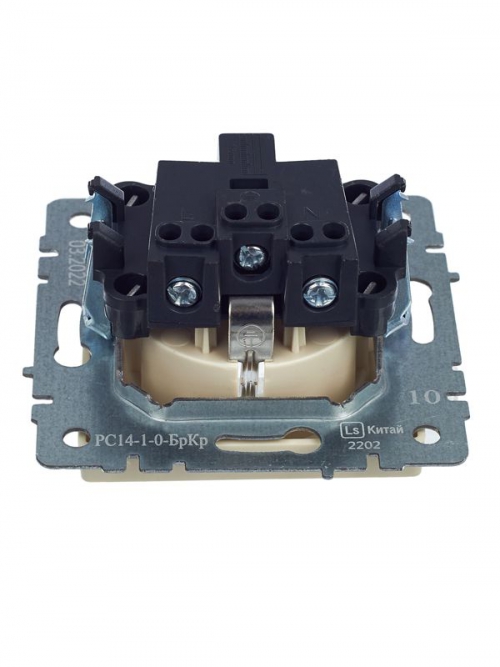 Розетка BRITE РС14-1-0-БрКр 16А с заземл. защ. шторки беж. IEK BR-R14-16-K10 BR-R14-16-K10