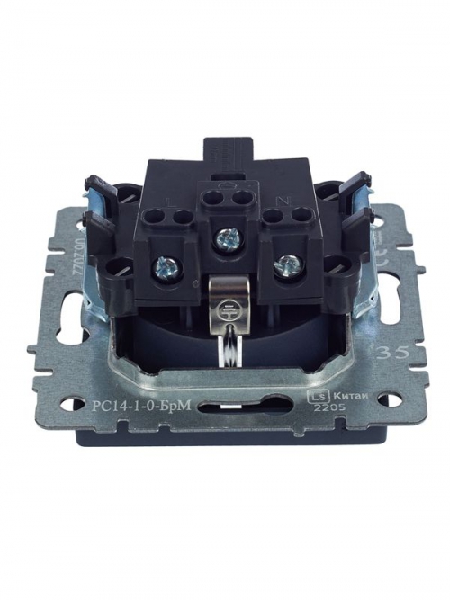 Розетка 1-м СП BRITE РС14-1-0-БрМ 16А с заземл. защ. шторки маренго IEK BR-R14-16-K35 BR-R14-16-K35