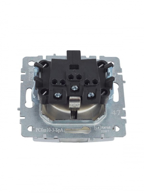 Розетка BRITE РСбш10-3-БрА 16А IP20 с заземл. защ. шторки с крышкой алюм. IEK BR-R16-16-K47 BR-R16-16-K47