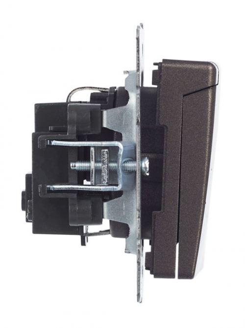 Розетка BRITE РСбш10-3-БрТБ 16А IP20 с заземл. защ. шторки с крышкой бронза IEK BR-R16-16-K45 BR-R16-16-K45