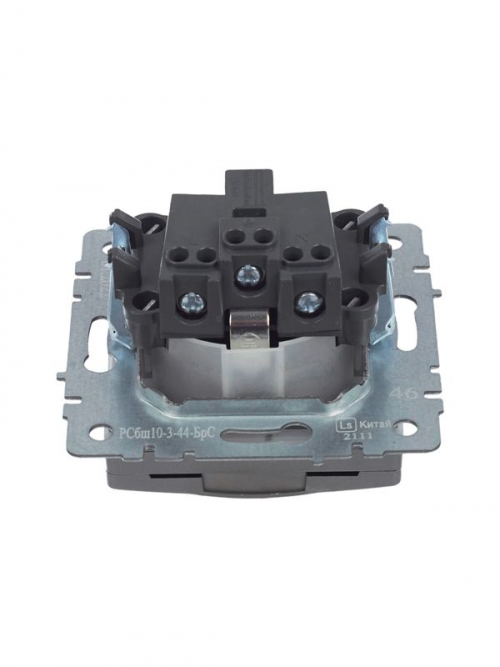 Розетка BRITE РСбш10-3-44-БрС 16А IP44 с заземл. защ. шторки с крышкой сталь IEK BR-R16-16-44-K46 BR-R16-16-44-K46