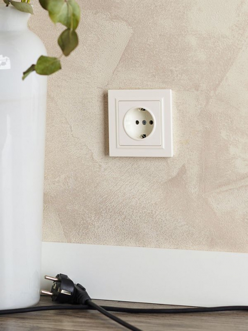 Розетка 1-м СП BRITE РС11-1-0-БрЖ 16А с заземл. без защ. шторки жемчуж. IEK BR-R11-16-K36 BR-R11-16-K36