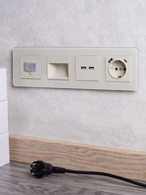 Розетка BRITE USB A+A 3.1А РЮ10-1-БрКр беж. IEK BR-U21-D31-K10 BR-U21-D31-K10