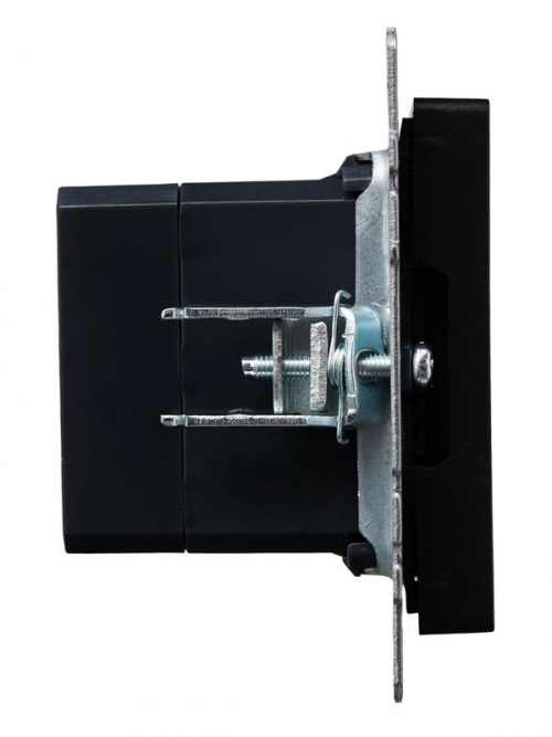 Розетка BRITE USB A+C 18Вт РЮ11-1-БрЧ черн. IEK BR-U22-018-K02 BR-U22-018-K02