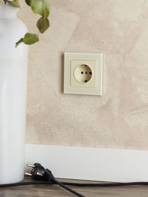 Рамка 1-м BRITE РУ-1-2-БрВа стекло ванильн. IEK BR-M12-G-K10 BR-M12-G-K10