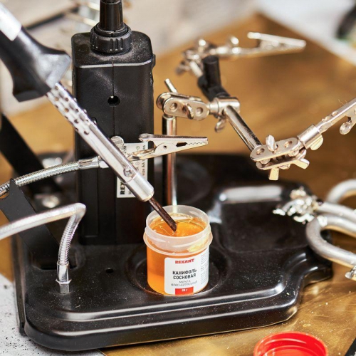 Канифоль сосновая марки А 20г (уп.10шт) Rexant 09-3710 09-3710