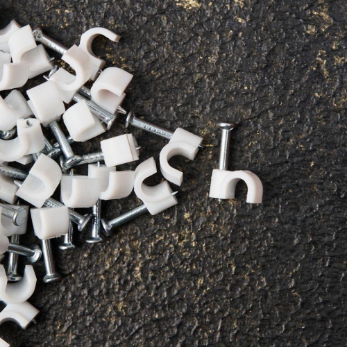 Скоба крепежная круглая d4мм (уп.50шт) Rexant 07-4004 07-4004