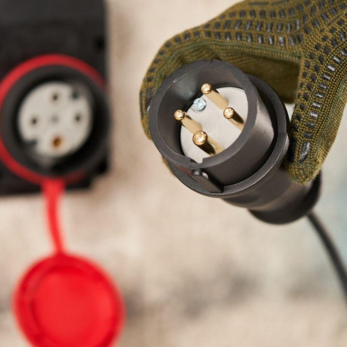 Вилка переносная влагозащ. 3P+PE 32А IP44 каучук черн. Rexant 111-006 111-006