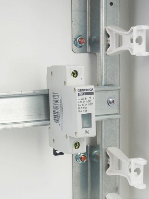 Ограничитель перенапряжения ОПС1-C 1Р 10/40кА 230В GENERICA IEK MOP20-1-C-G MOP20-1-C-G