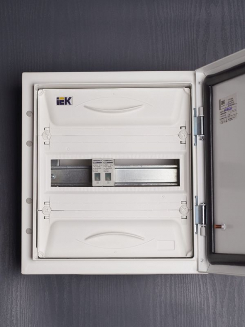 Ограничитель перенапряжения ОПС1-C 1Р 10/40кА 230В GENERICA IEK MOP20-1-C-G MOP20-1-C-G