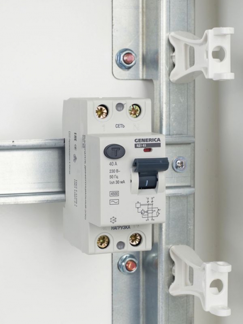 Выключатель дифференциального тока (УЗО) 2п 40А 30мА тип AC ВД1-63 GENERICA MDV15-2-040-030 MDV15-2-040-030