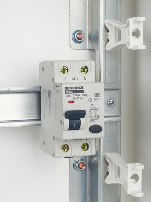 Выключатель автоматический дифференциального тока 2п C 16А 30мА тип AC 4.5кА АВДТ 32 C16 GENERICA MAD25-5-016-C-30 MAD25-5-016-C-30