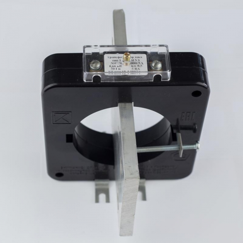 Трансформатор тока Т-0.66М 1000/5А кл. точн. 0.5 5В.А Кострома ОС0000005233 ОС0000005233