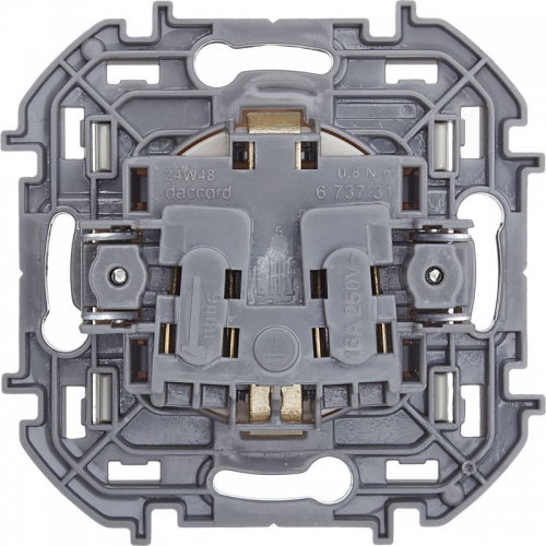 Розетка 1-м СП Inspiria 16А IP20 250В 2P+E защ. шторки немецк. стандарт механизм сл. кость Leg 673731 673731