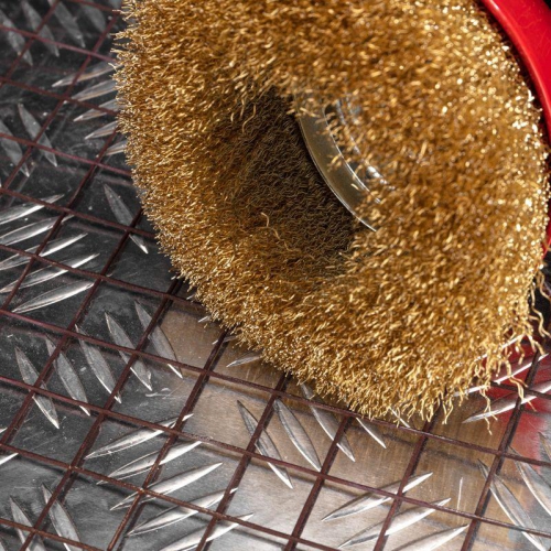 Щетка чашечная для УШМ витая латунированная проволока 125мм М14 Kranz KR-91-1210 KR-91-1210