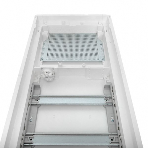 Щит комбинированный встраив. Nova 3 DIN-рейки + 1 монтаж. плата 5 габарит IP41 с метал. перфорированной дверью EKF Proxima nv-cb-pmd-3+1 nv-cb-pmd-3+1