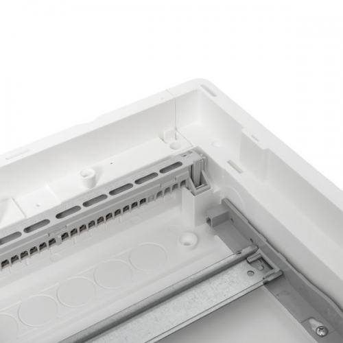 Щит силовой встраив. Nova 24мод. IP41 с метал. дверью EKF nv-pb-md-2 nv-pb-md-2