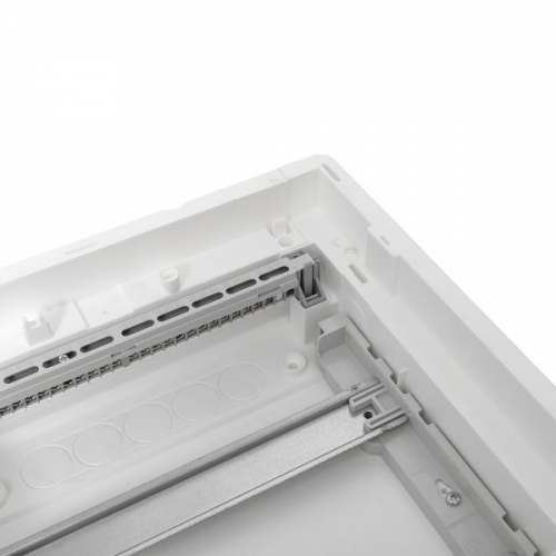 Щит силовой встраив. Nova 36мод. IP41 с метал. дверью EKF nv-pb-md-3 nv-pb-md-3