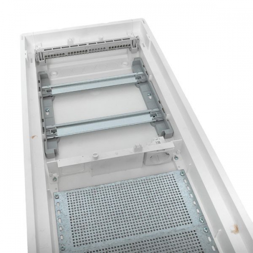 Щит комбинированный встраив. Nova 2 DIN-рейки + 3 монтаж. платы 5 габарит IP41 с метал. перфорированной дверью EKF nv-cb-pmd-2+3 nv-cb-pmd-2+3