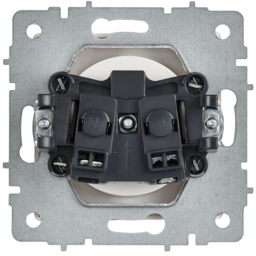 Розетка BRITE РС10-1-0-БрАБ 10А без заземл. без защ. шторок механизм арктич. бел. IEK BR-R10-10-K91 BR-R10-10-K91