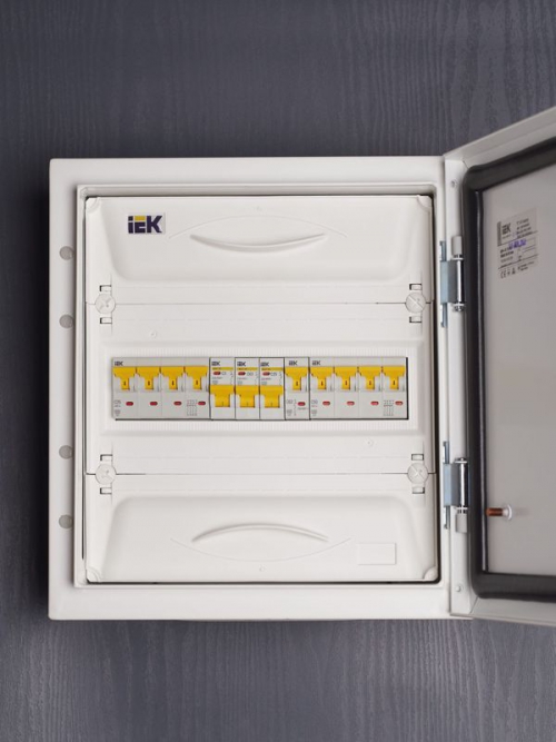 Выключатель автоматический модульный 1п C 25А 4.5кА ВА47-29 ИЭК MVA20-1-025-C MVA20-1-025-C