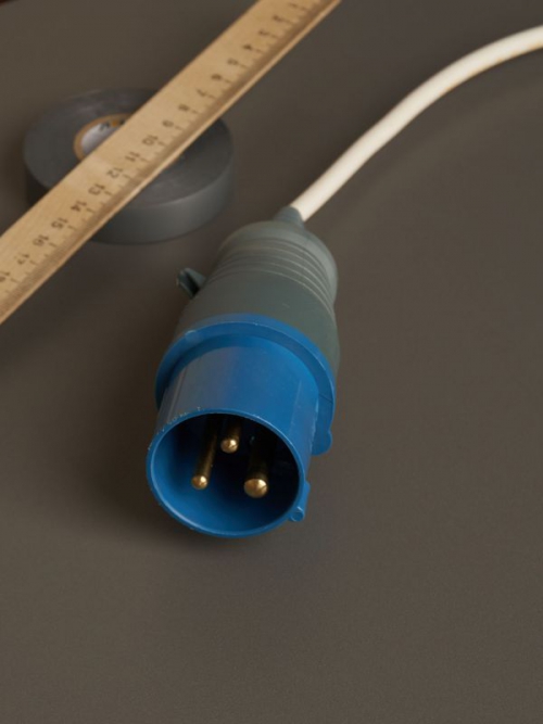 Вилка эл. каб. 16А 2P+PE 16А 220В IP44 ССИ-013 IEK PSR01-016-3 PSR01-016-3