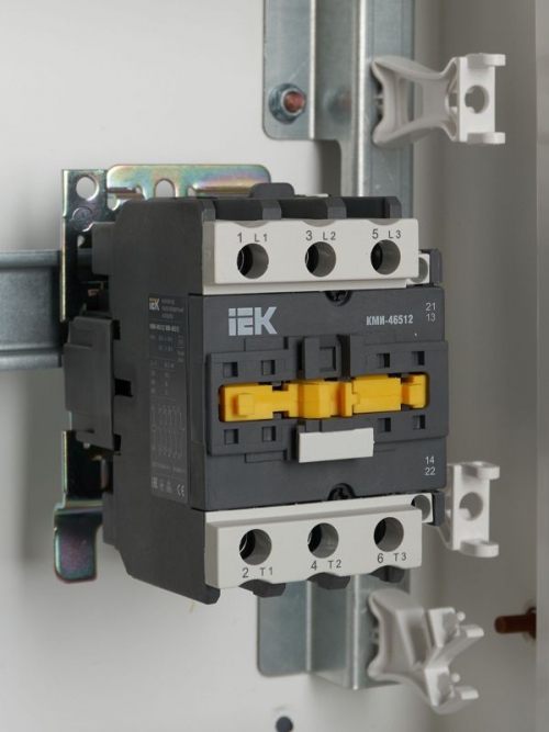 Контактор КМИ-46512 65А 220В 1НО IEK KKM41-065-230-11 KKM41-065-230-11